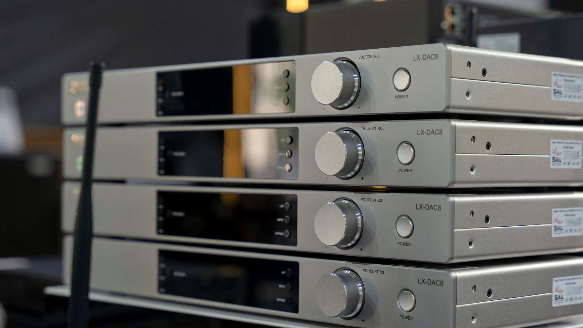 Việc lựa chọn bộ giải mã DAC cần dựa vào các tiêu chí nhất định