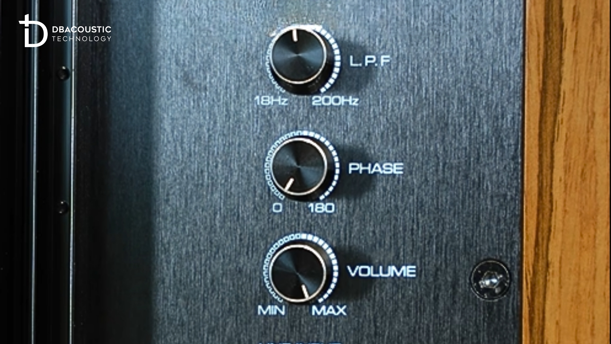 Cách chỉnh phase loa sub về mức 0 hoặc 180 tùy trải nghiệm thực tế