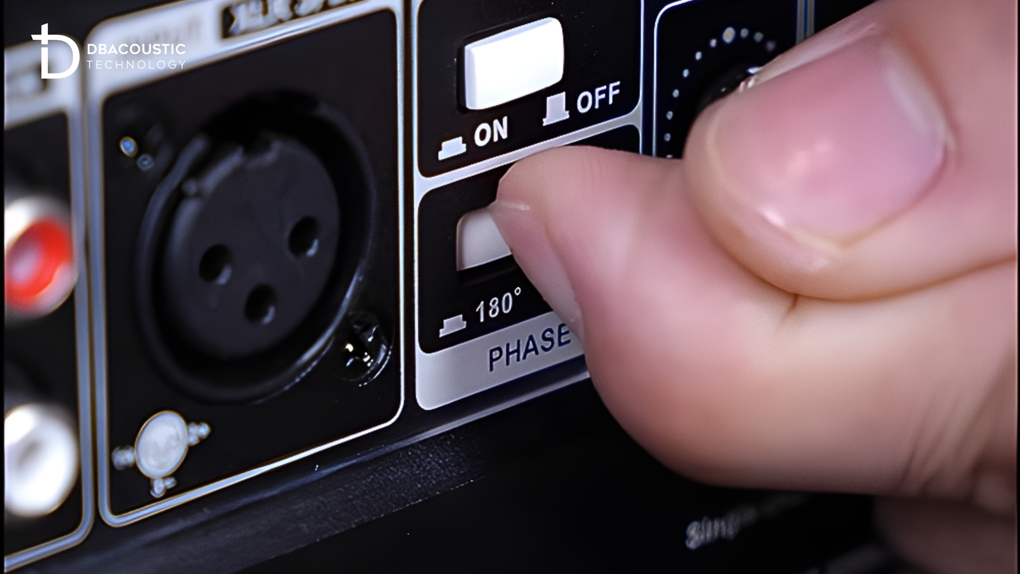 Phase loa sub là sự đồng bộ về thời gian và hướng dao động của sóng âm giữa loa sub và loa chính