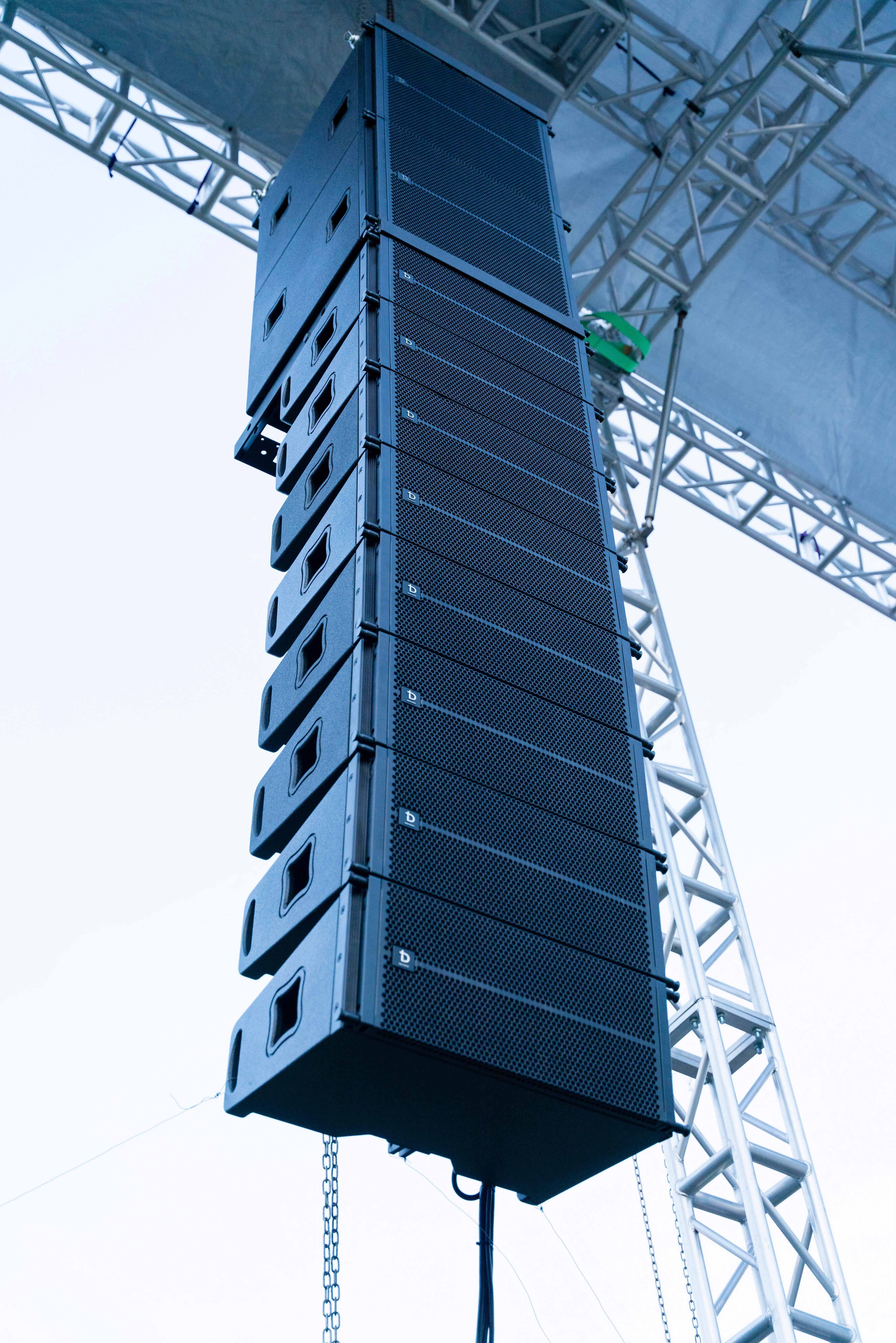 Line Array Dbacoustic Tại Plase Show